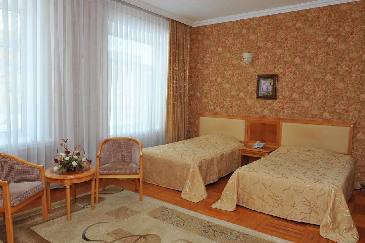 Gostinichny Komplex Germes Karagandy Extérieur photo